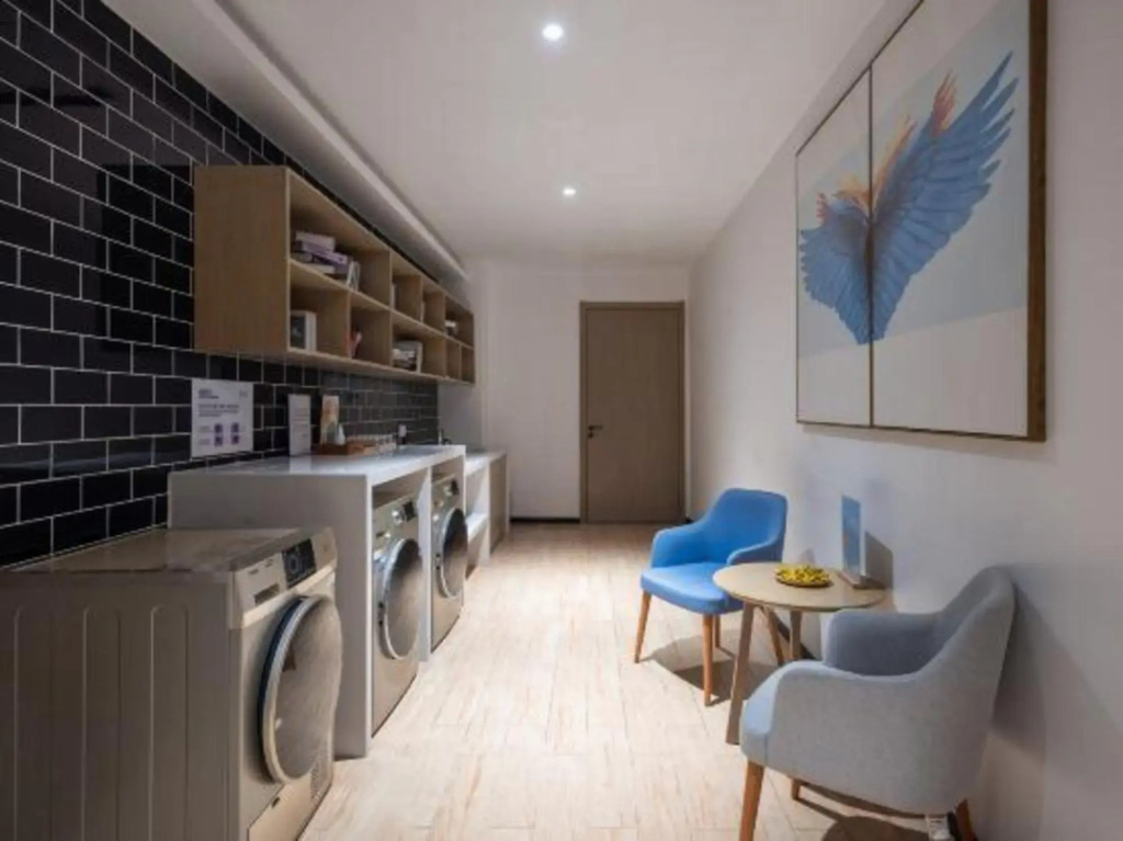 Grace Select Hotel (Yantai South Street Railway Station)