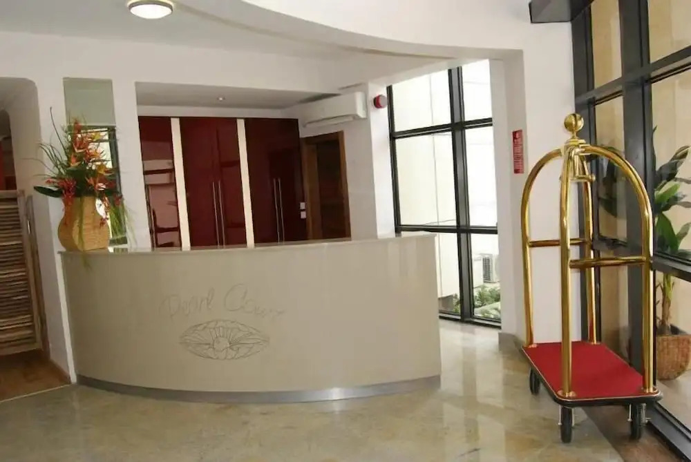 Pearl Court Residence & Hotels
