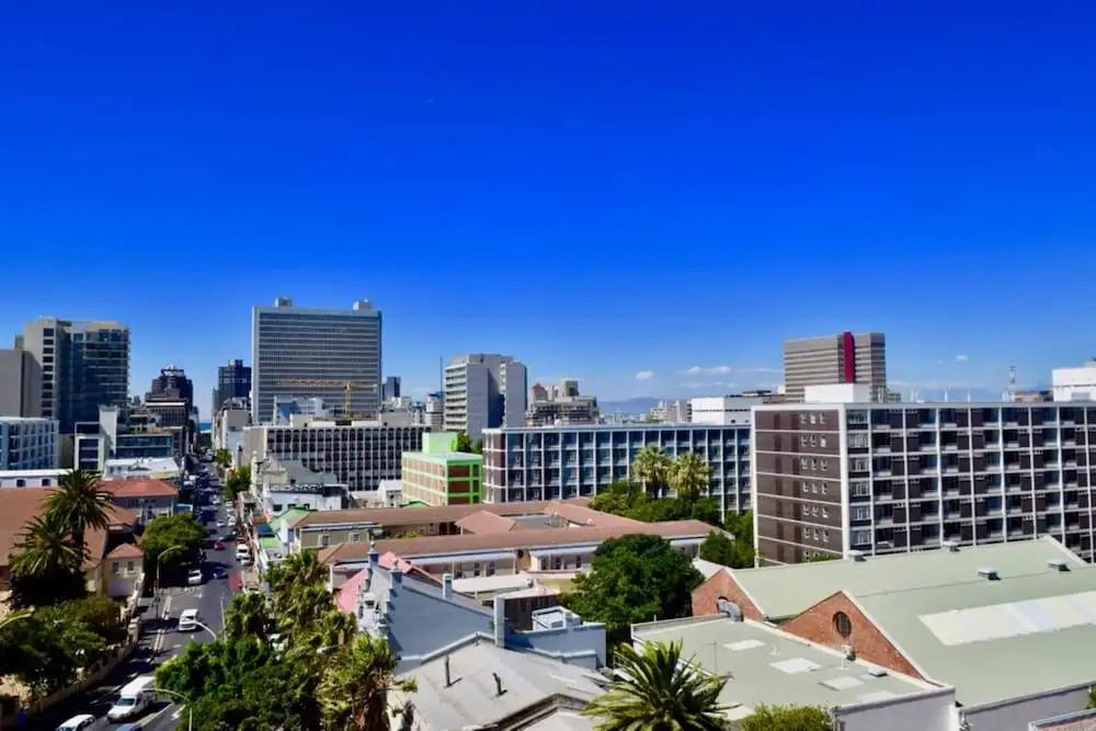 Kloof Street Central 2 Bedroom Apartment