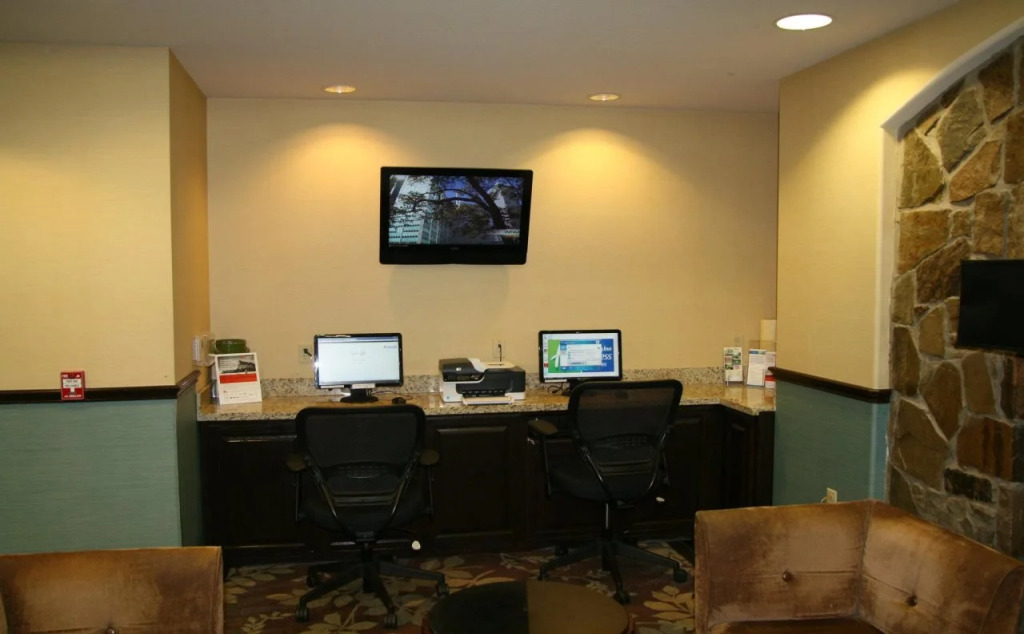 Holiday Inn Express Hotel and Suites Weatherford by IHG