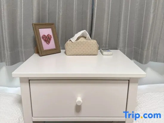 TEISHINKYO | Near Namba | One House | 3BR + 1 Tatami  · 2WC· 1BA | Tengachaya Station 9 Minutes |