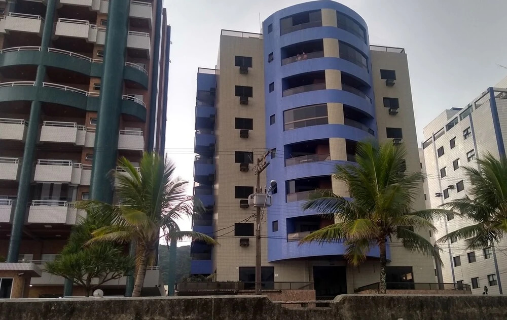 Hi La Residence Flat