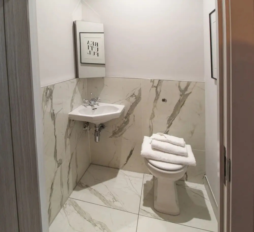 TP Apartments - Great Charles Penthouse