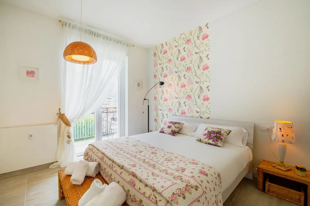 Victoria Apartment
