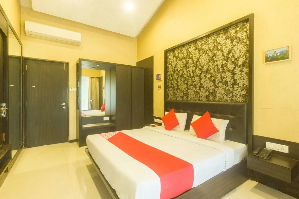 OYO 6800 Purohit Holiday Resort