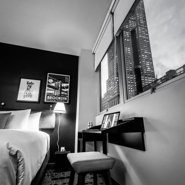U Hotel Fifth Avenue, Empire State Building