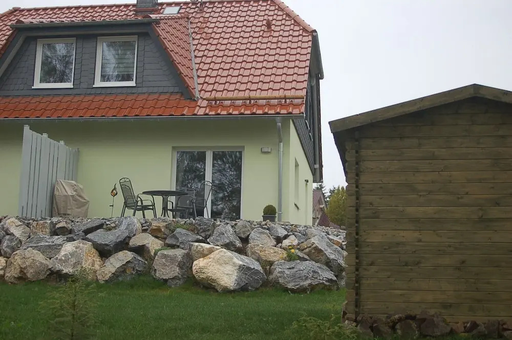 Behagliches Ferienhaus Zaunkönig -mit Kamin und Sauna- Blick über das romantische Bodetal