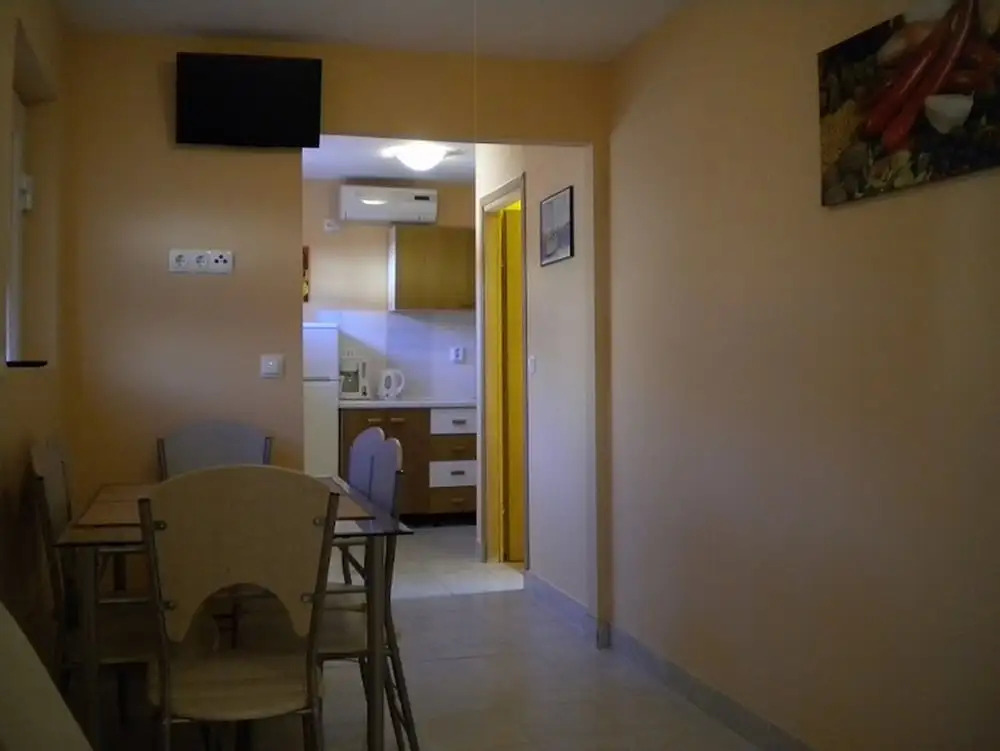 Apartments Ivica