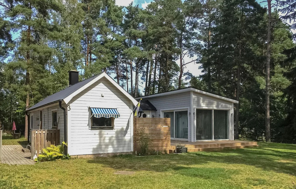 Nice Home in Åhus With 2 Bedrooms
