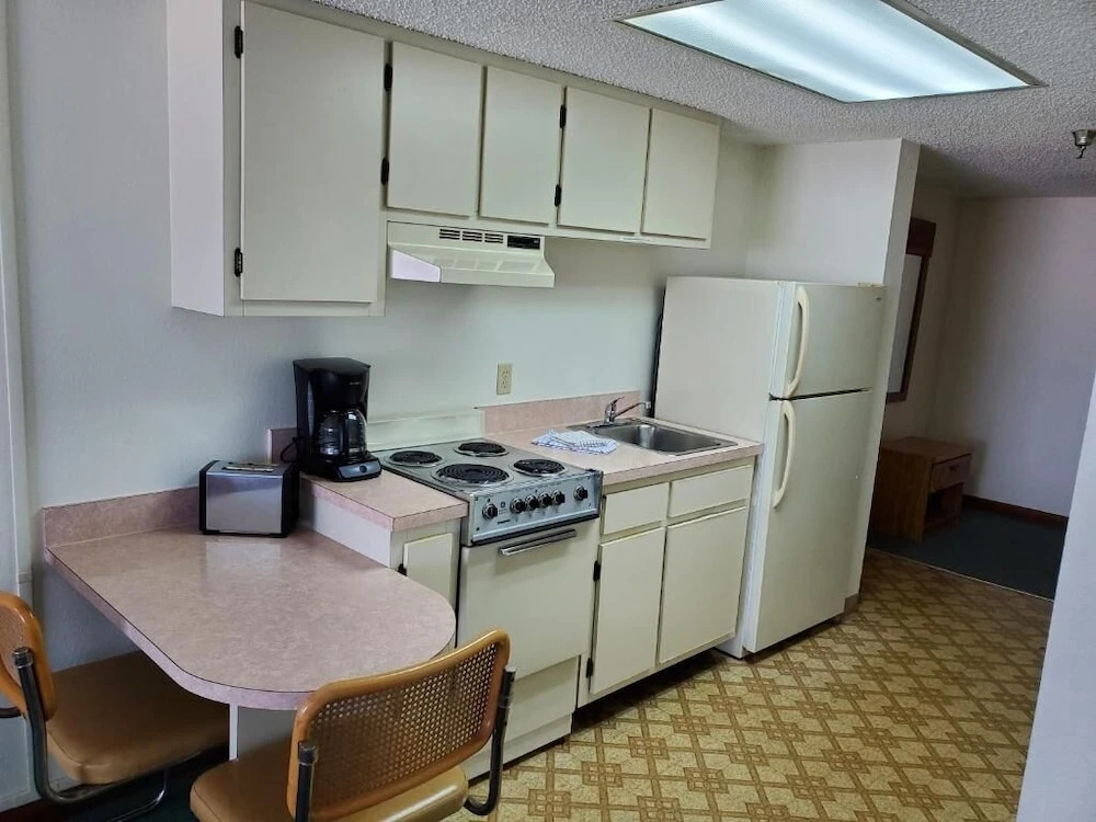 South Shore Motel