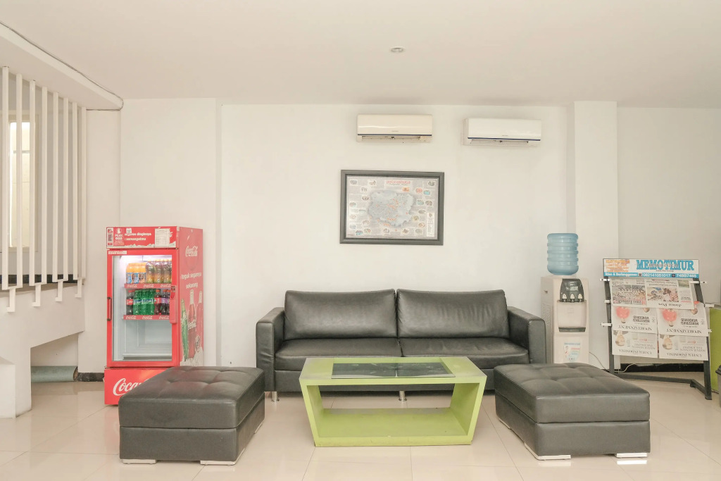 Ebizz Hotel
