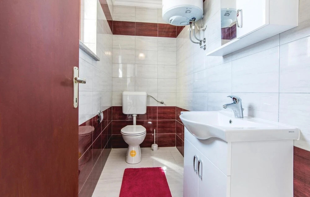 Three-Bedroom Holiday Home In Krusevo