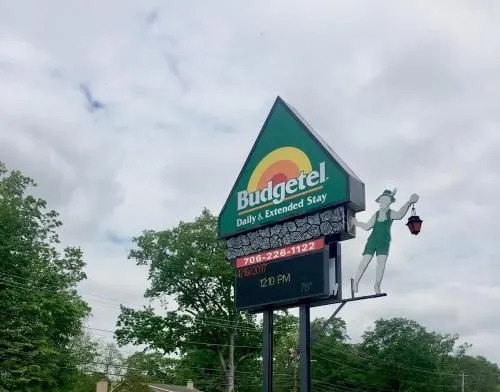Budgetel Inn and Suites Dalton