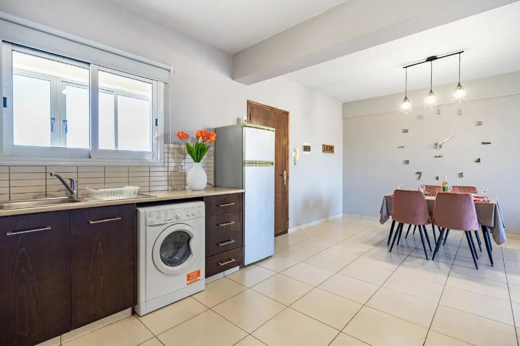 Color Nest 1-Bedroom Apartment in Larnaca