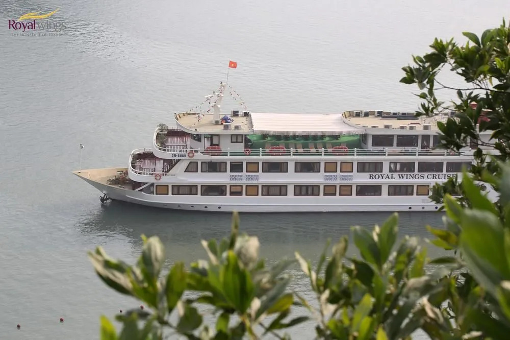 La Regina Royal Cruise