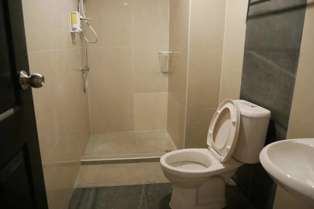 B-Black Hotel Chonburi