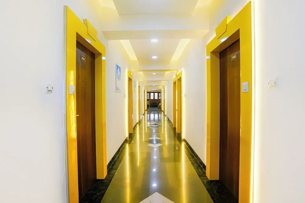 FabHotel Sheen Residences