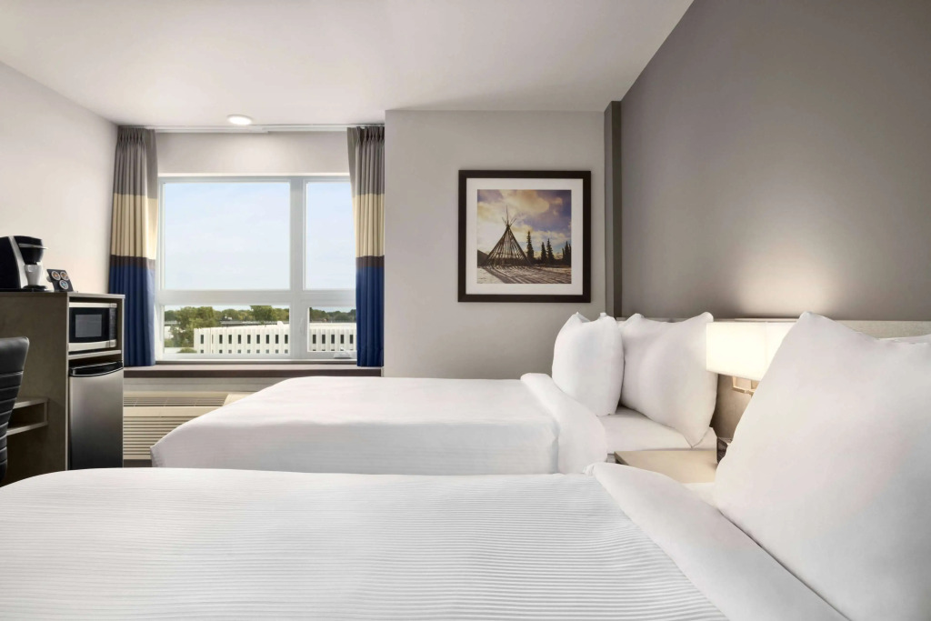 Microtel Inn & Suites Montreal Airport - Dorval QC