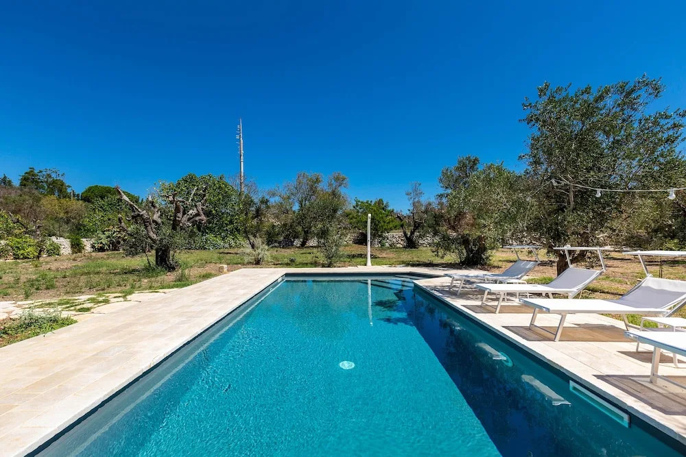 2081 Villa Crocilupo by Perle di Puglia