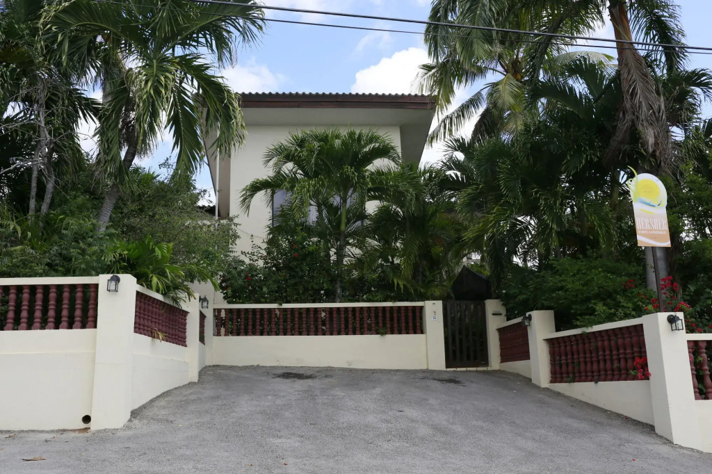 Hersher Studio's & Apartments