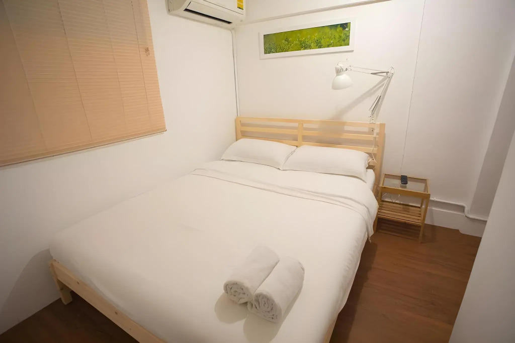 Les Fleurs Bangkok Hostel
