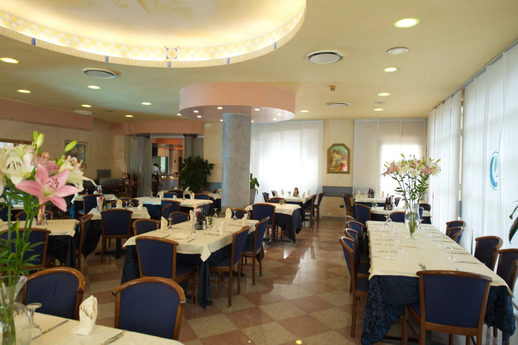 Hotel Eden