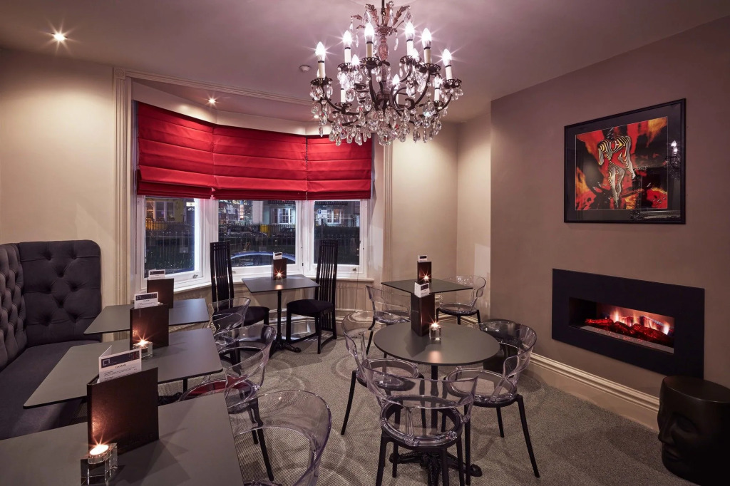 Square Townhouse