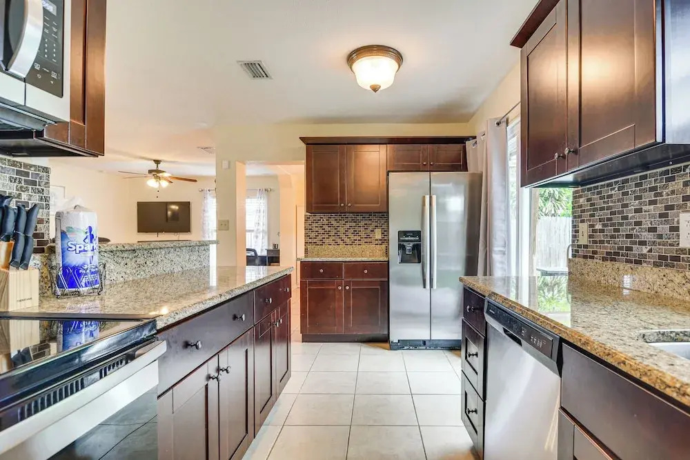Charming Seminole Home w/ Patio: 6 Mi to Beaches!