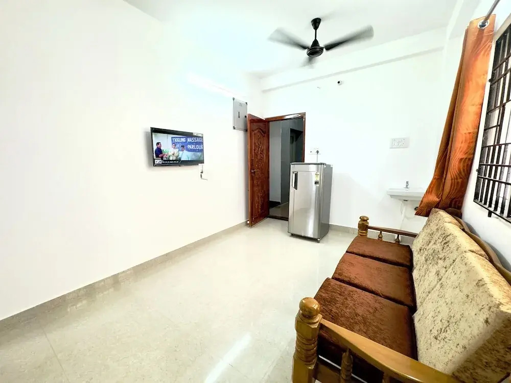 Sishya Hotels & Service Apartment Thoraipakkam, Chennai OMR, IT Expressway