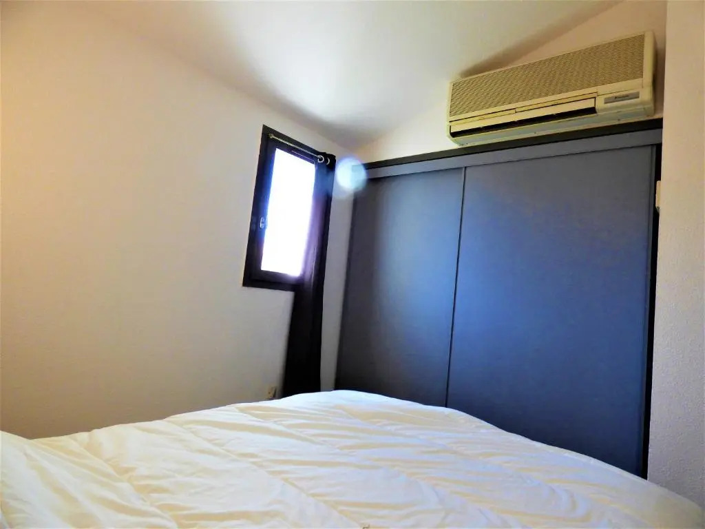 Appartement wifi, piscine, spa, clim, +vélo à Arles en Camargue pour 6 pers