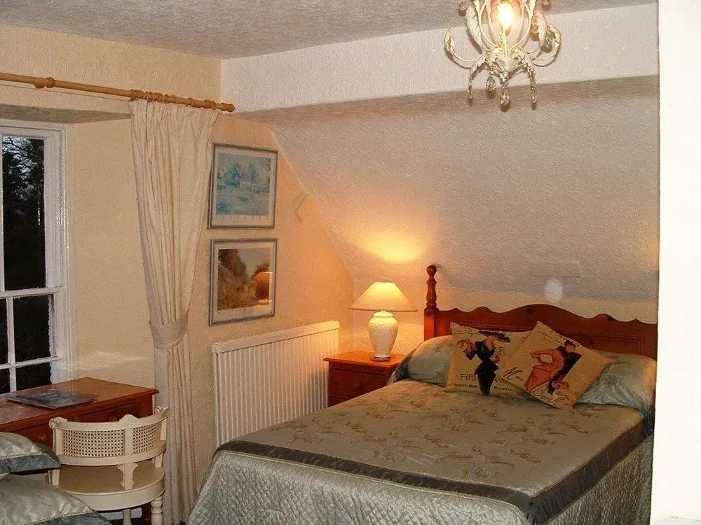 White Lodge Hotel