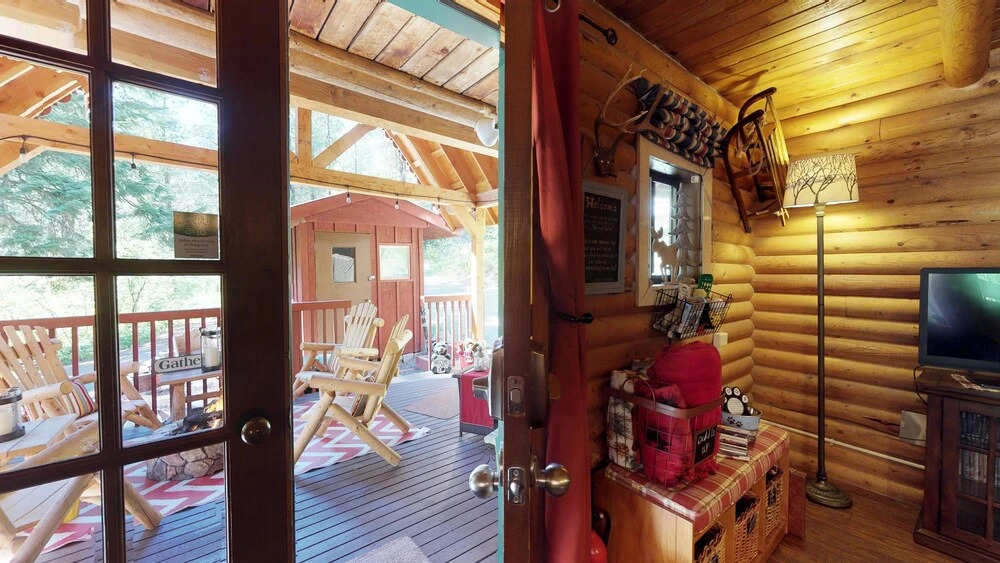 Merry Cabin in the Merry Canyon