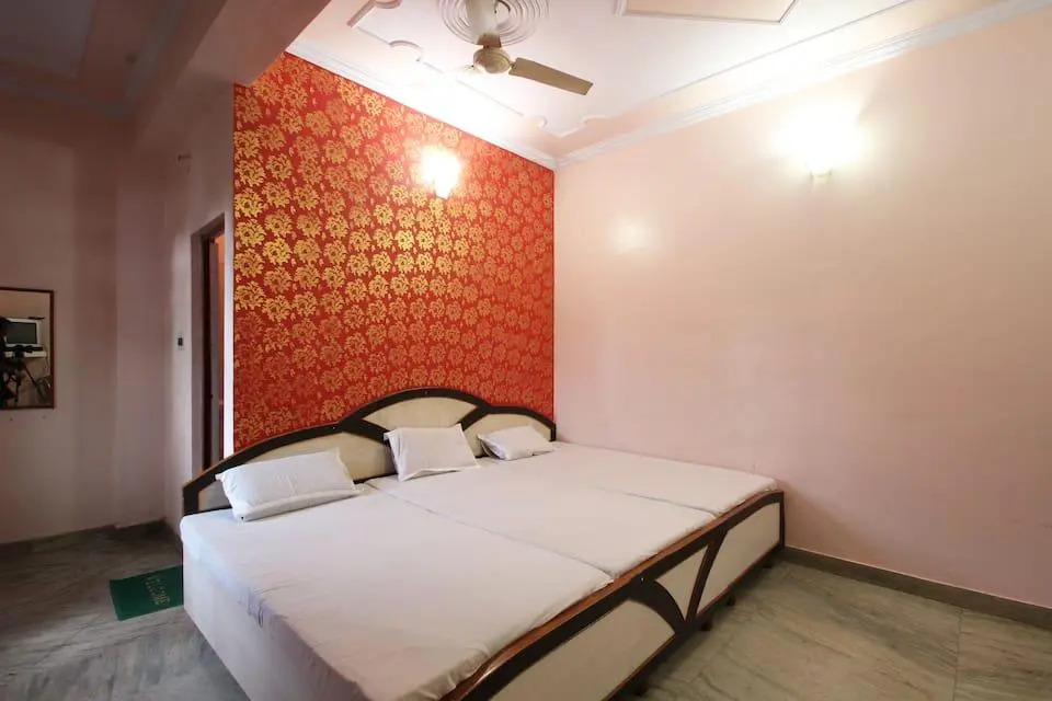 Prakash Tourist Complex