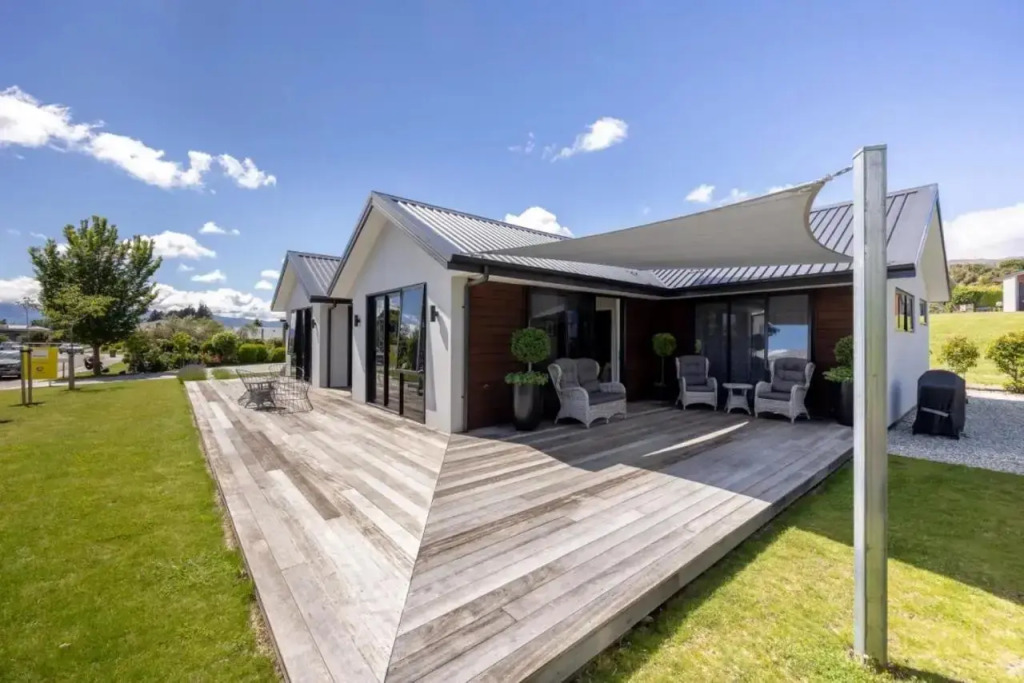 Wanaka's Oasis Escape