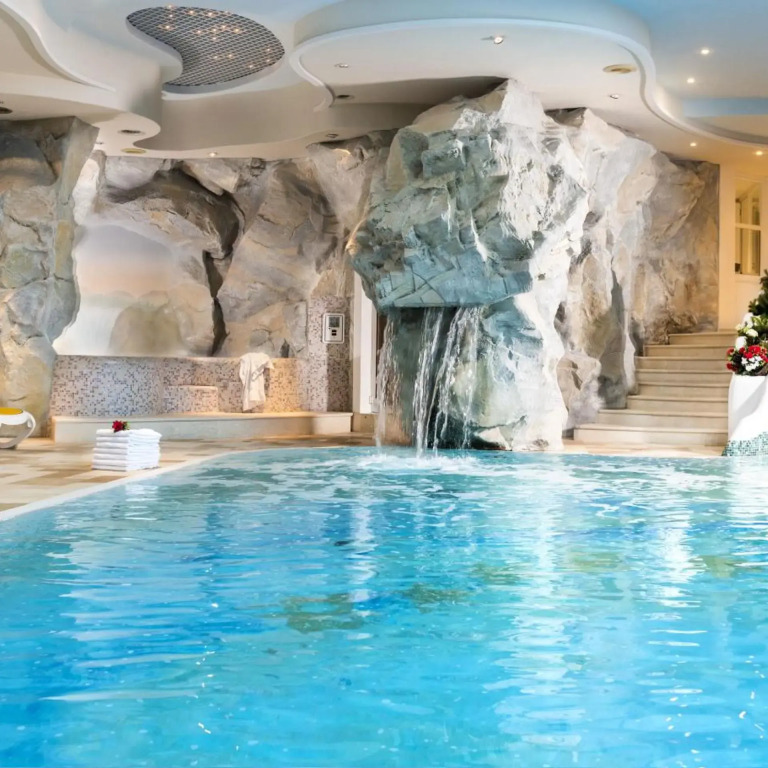 Alpen Hotel Corona
