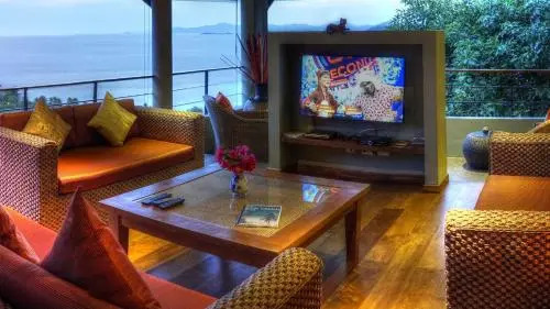 Villa Emerald