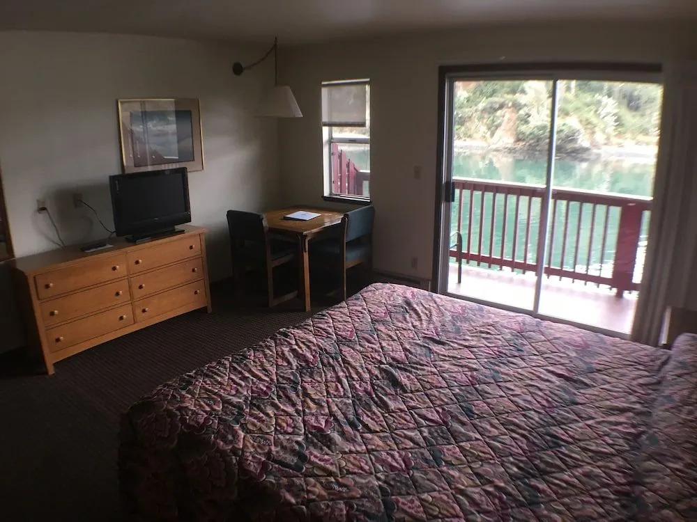 Anchor Lodge