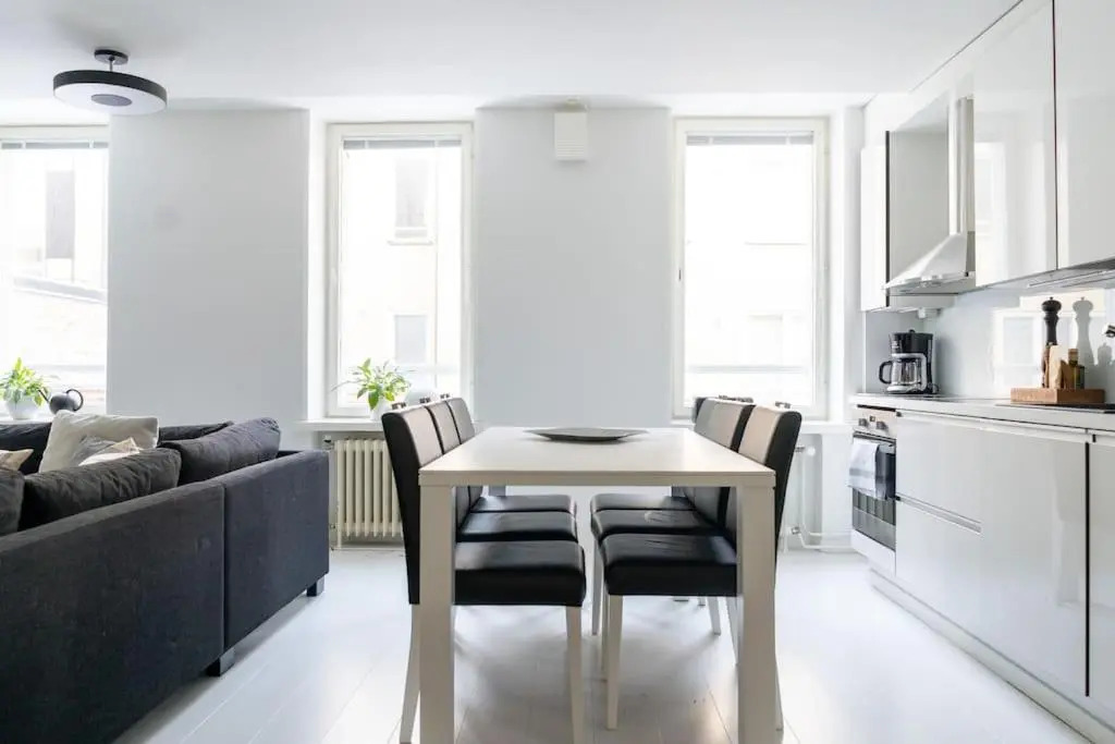 Spacious 1 BR with a central location