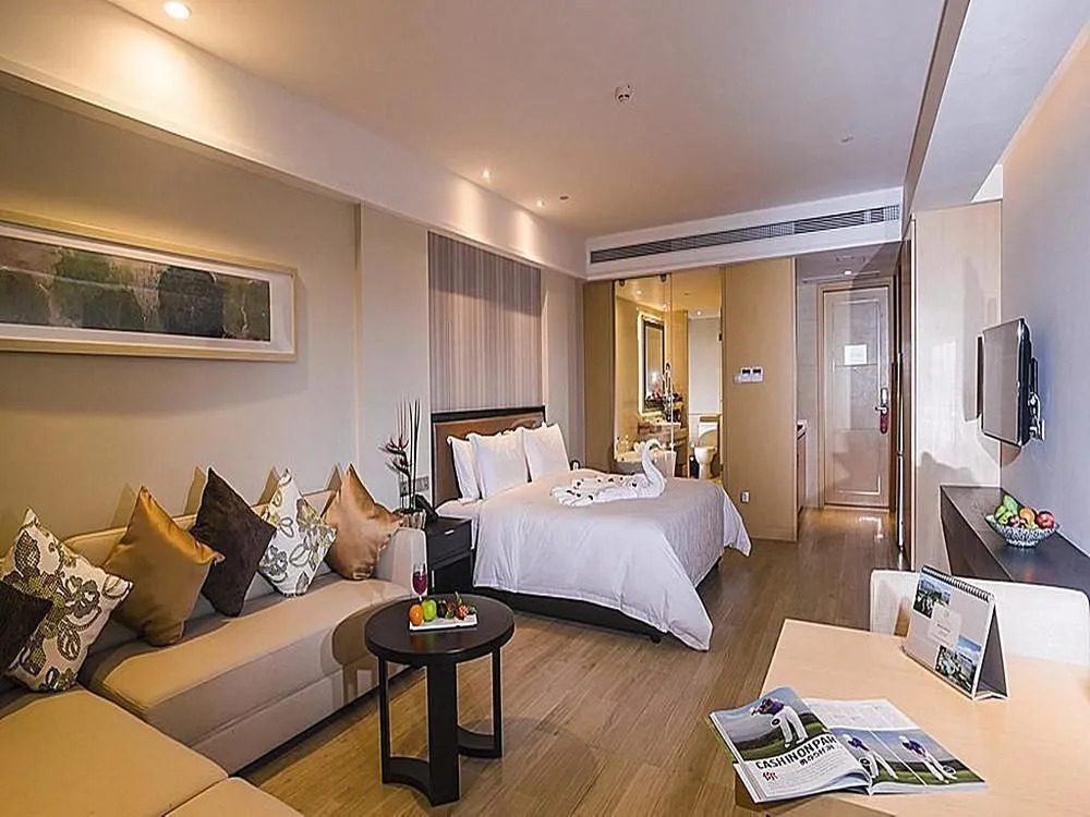 Hainan Greentown Blue Bay Resort，