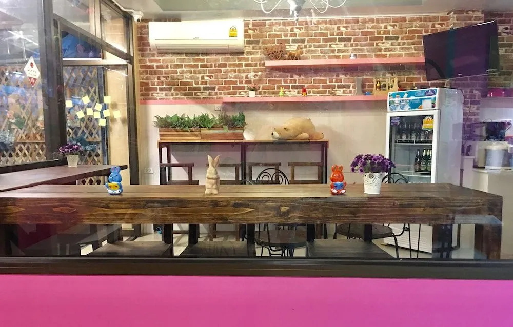 Your Hostel at Chiang Mai - Adults Only