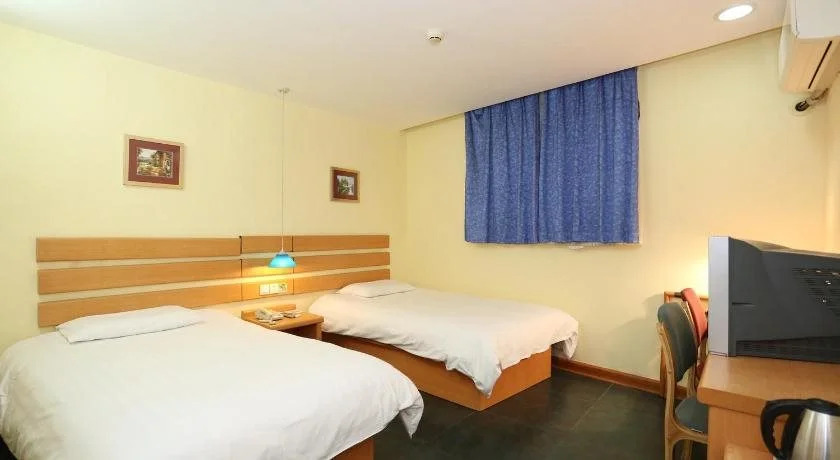 Home Inn Changsha Railway Station Bayi Road