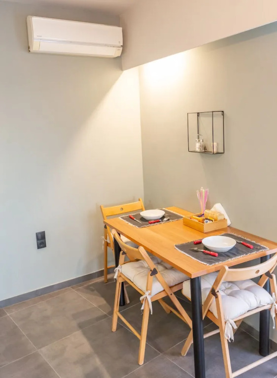 Central Cozy Penthouse fully equipped, big terrace