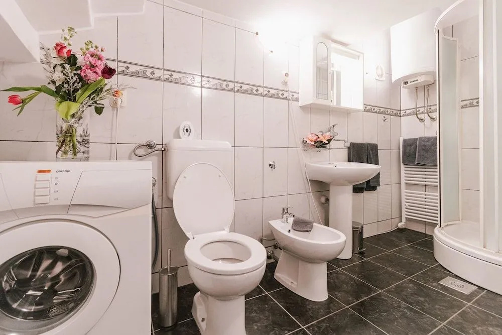 Arya apartment