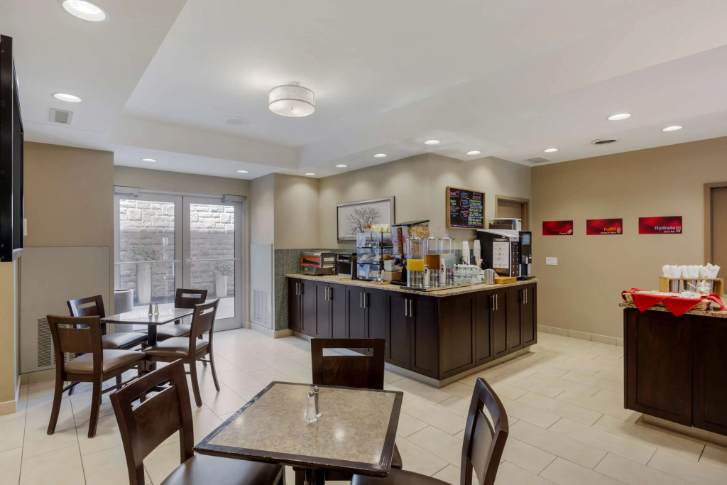 Best Western Plus Walkerton Hotel & Conference Centre