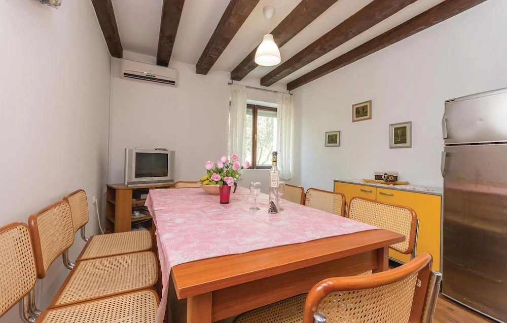 Holiday Home Bibinjskih Mlikaric Bb Iv