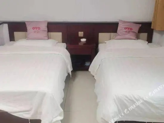OYO Huifeng Business Hotel