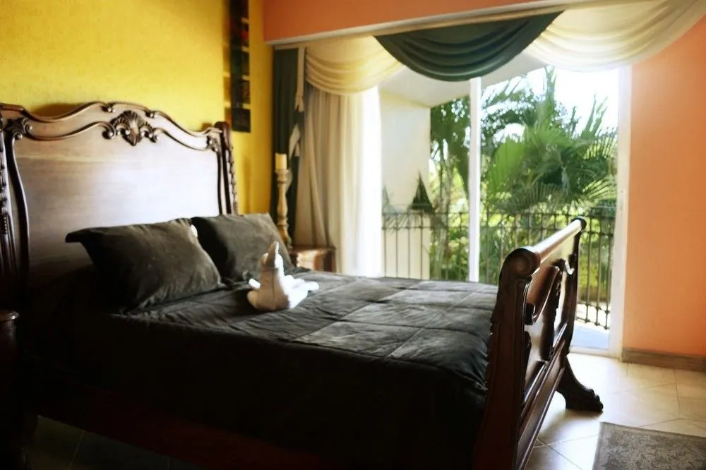 Bay View Grand by Hbm