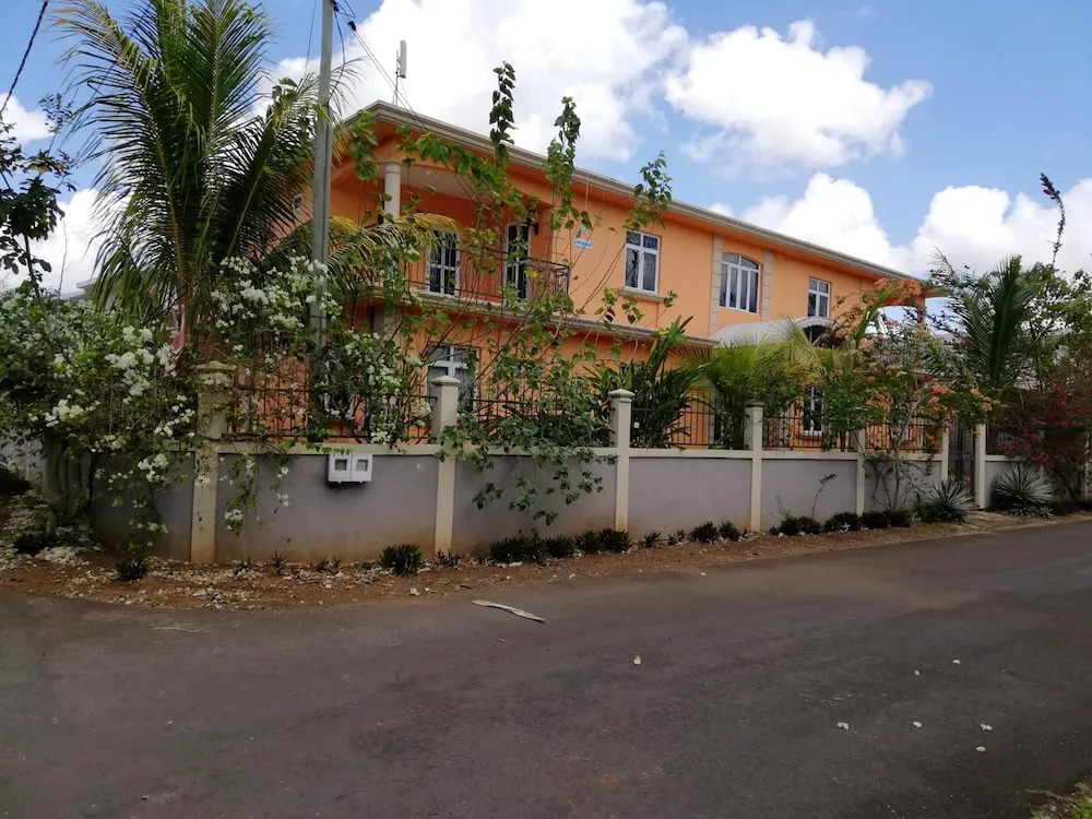Apartment With 2 Bedrooms in Trou-aux-biches, With Enclosed Garden and