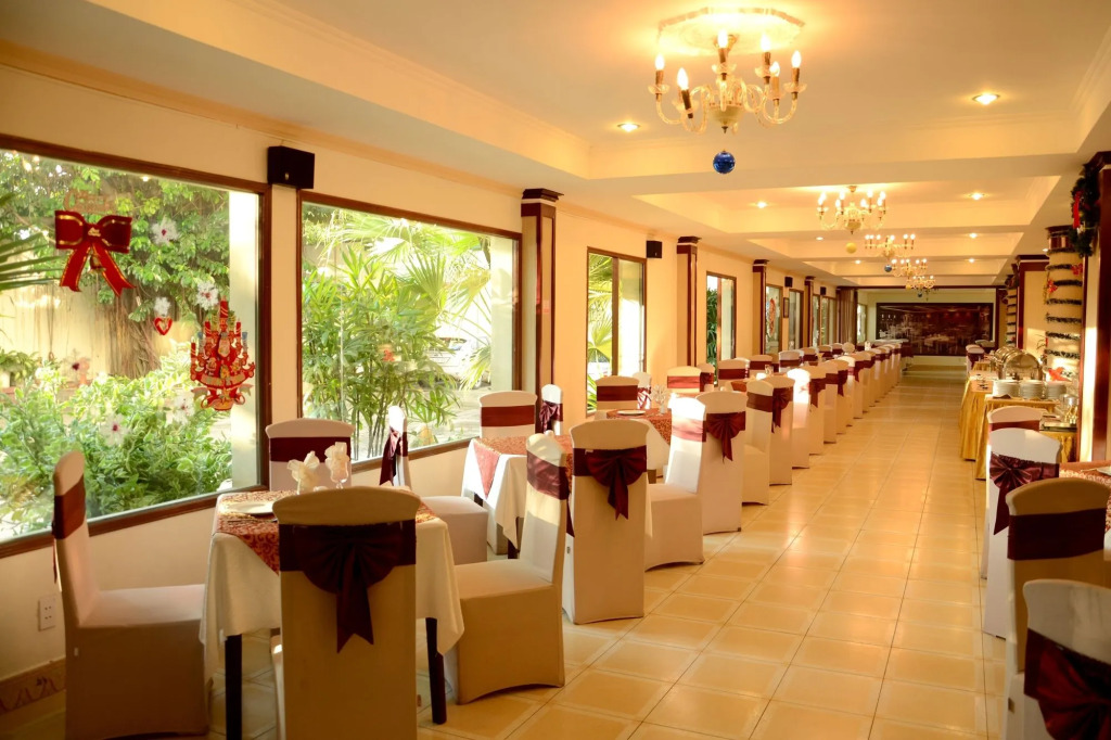 Saigontourane Hotel
