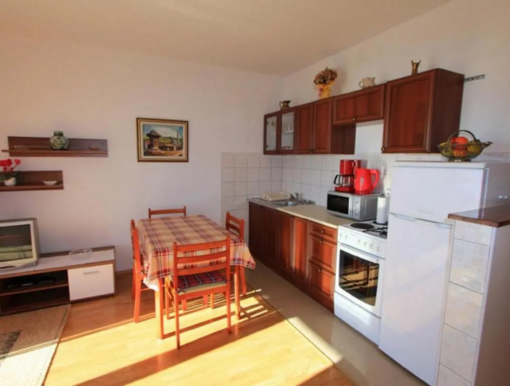 Apartments Karalic